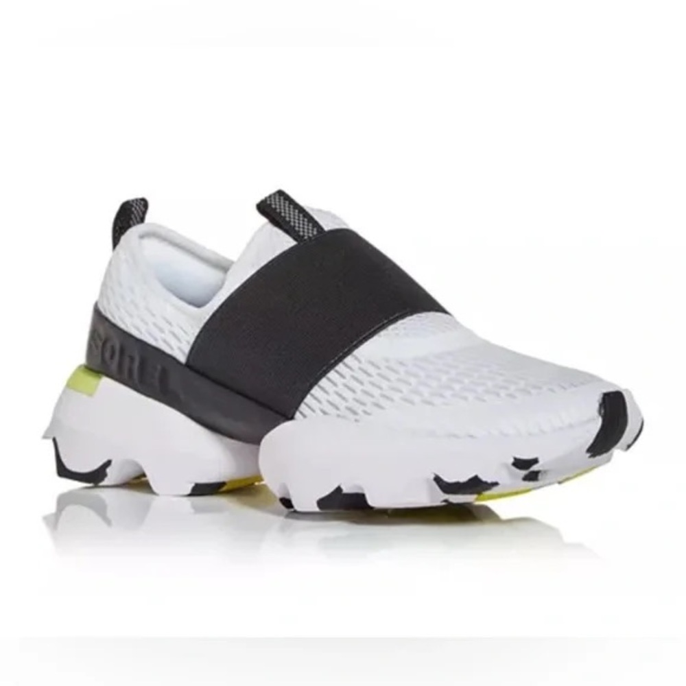 Sorel Women's Kinetic Impact Strap slip-on sneakers white w/ black strap size 8